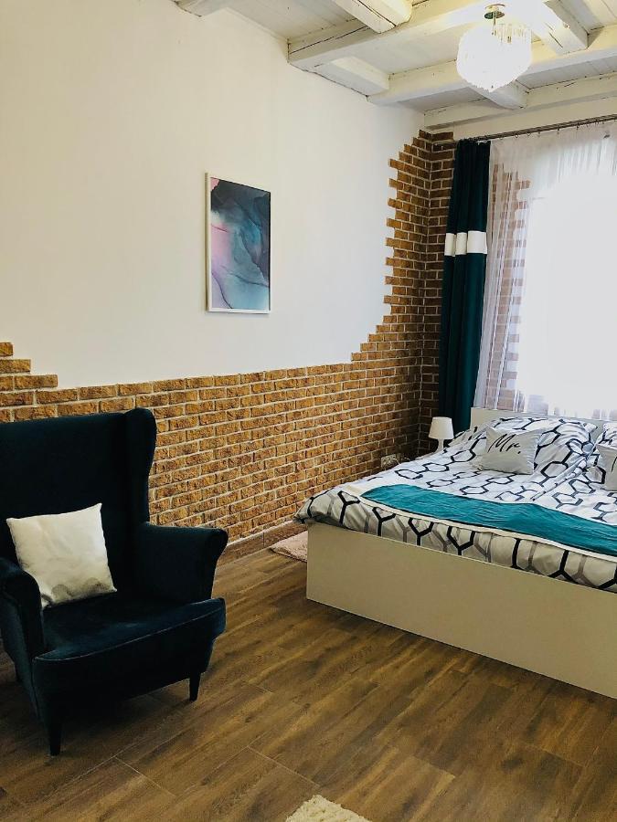 Kaliny Apartamenty Wanny Z Hydromasazem Chorzów Exteriör bild